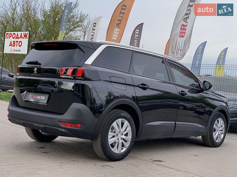 Внедорожник / Кроссовер Peugeot 5008 2019 в Бердичеве