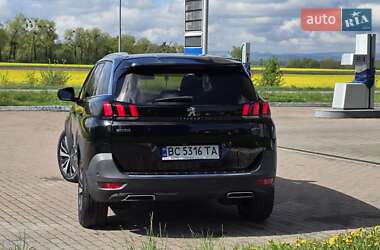 Позашляховик / Кросовер Peugeot 5008 2019 в 