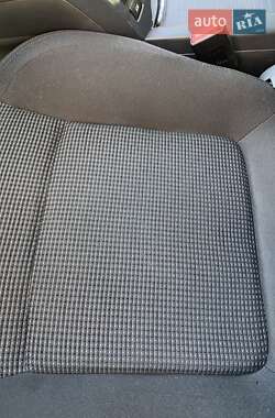 Мікровен Peugeot 5008 2011 в 