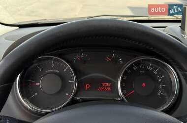 Микровэн Peugeot 5008 2014 в 