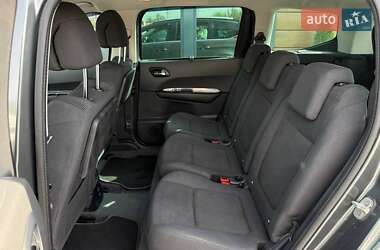 Микровэн Peugeot 5008 2014 в 