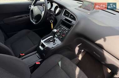 Микровэн Peugeot 5008 2014 в 