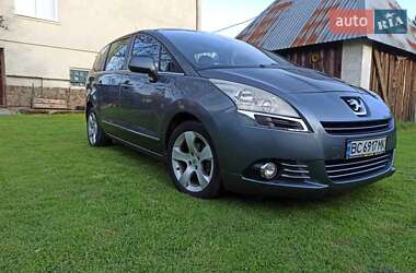Мікровен Peugeot 5008 2011 в 