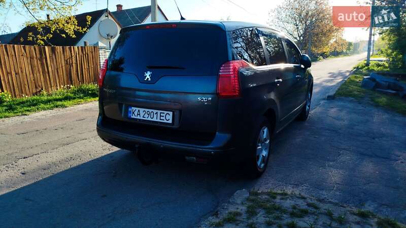 Микровэн Peugeot 5008 2012 в Житомире