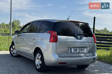 Микровэн Peugeot 5008 2012 в 