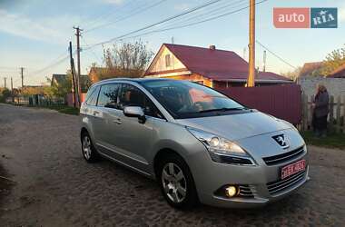 Мікровен Peugeot 5008 2010 в Старій Вижівці
