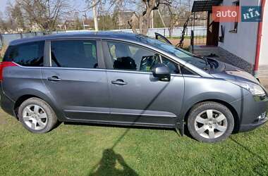 Мікровен Peugeot 5008 2011 в 