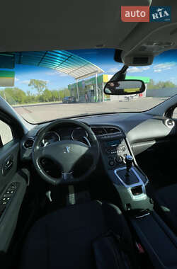 Мікровен Peugeot 5008 2012 в 