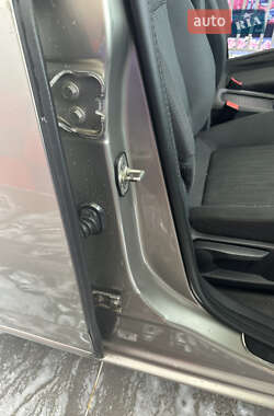 Микровэн Peugeot 5008 2013 в 