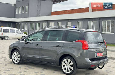 Мікровен Peugeot 5008 2011 в 