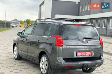 Мікровен Peugeot 5008 2011 в 