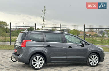 Мікровен Peugeot 5008 2011 в 