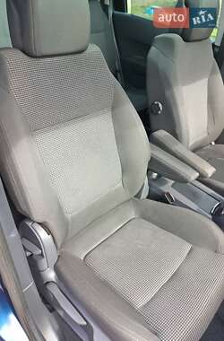 Мікровен Peugeot 5008 2010 в 