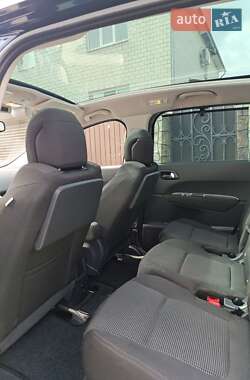 Мікровен Peugeot 5008 2010 в 