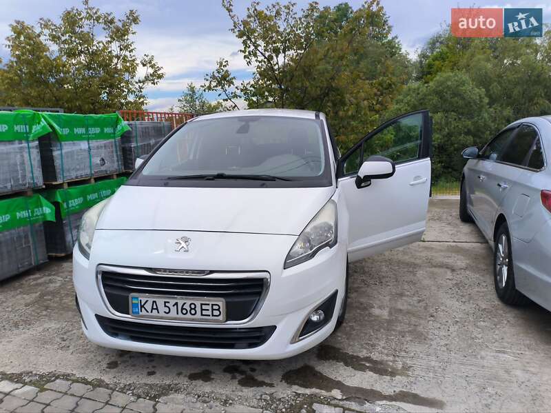 Мікровен Peugeot 5008 2016 в Чернівцях