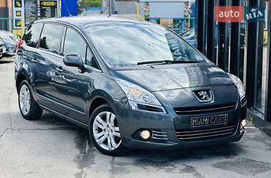 Микровэн Peugeot 5008 2010 в Харькове