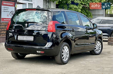 Микровэн Peugeot 5008 2013 в 