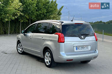 Микровэн Peugeot 5008 2011 в 