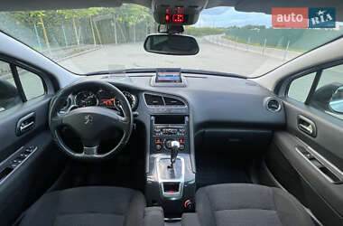 Микровэн Peugeot 5008 2011 в 