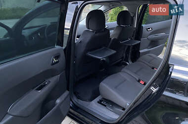 Мікровен Peugeot 5008 2013 в 