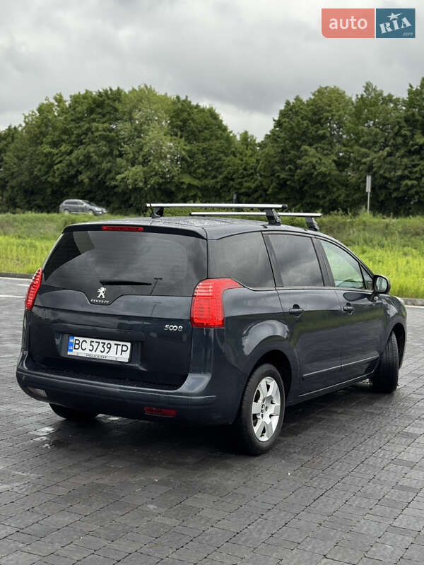 Мікровен Peugeot 5008 2015 в Львові
