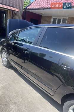 Микровэн Peugeot 5008 2014 в 
