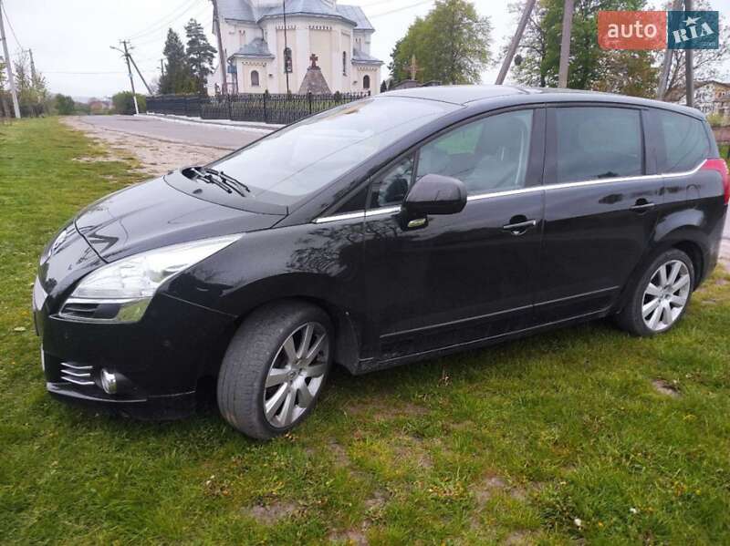 Мікровен Peugeot 5008 2010 в Львові
