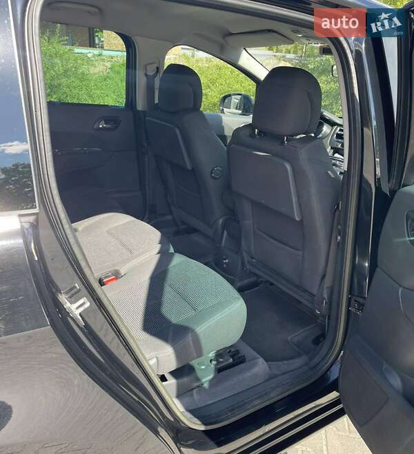 Микровэн Peugeot 5008 2012 в Львове