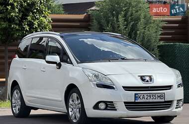 Микровэн Peugeot 5008 2010 в 