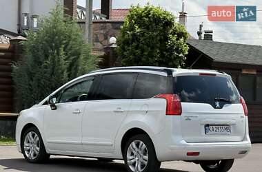 Микровэн Peugeot 5008 2010 в 