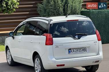 Микровэн Peugeot 5008 2010 в 