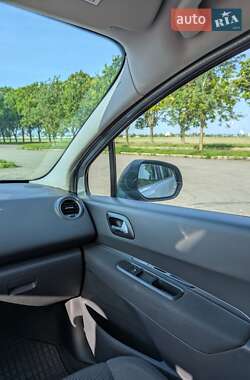 Микровэн Peugeot 5008 2014 в 