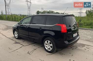 Микровэн Peugeot 5008 2011 в 