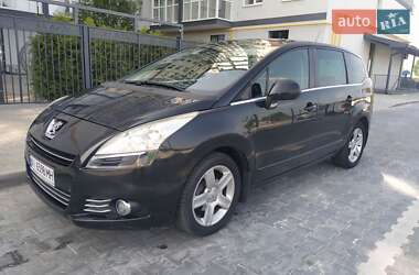 Микровэн Peugeot 5008 2011 в Буче