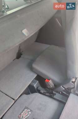 Микровэн Peugeot 5008 2011 в 