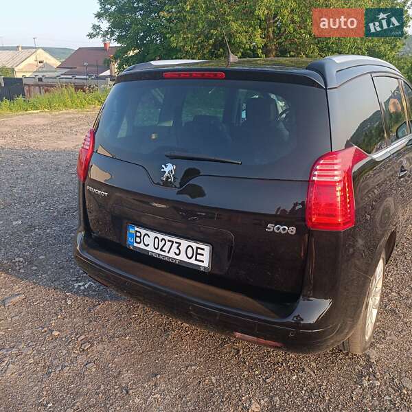 Микровэн Peugeot 5008 2011 в Золочеве