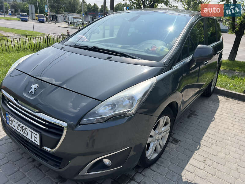 Мікровен Peugeot 5008 2016 в Львові