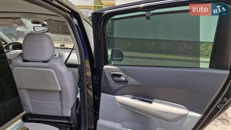 Мікровен Peugeot 5008 2011 в Луцьку