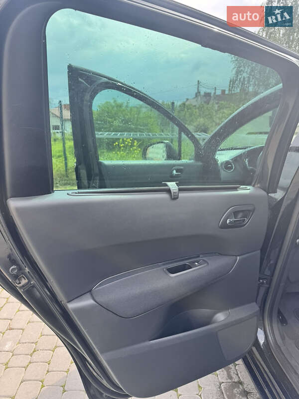 Мікровен Peugeot 5008 2012 в Івано-Франківську