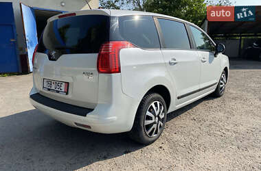 Микровэн Peugeot 5008 2013 в 