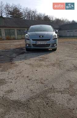 Микровэн Peugeot 5008 2010 в 