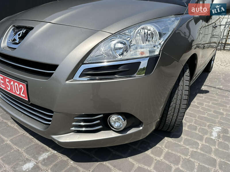 Мікровен Peugeot 5008 2012 в Львові