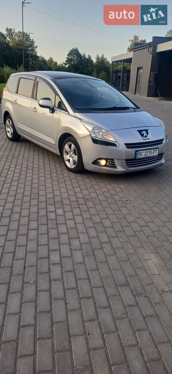2010 Peugeot 5008 - мініатюра 35