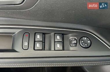 Внедорожник / Кроссовер Peugeot 5008 2019 в 