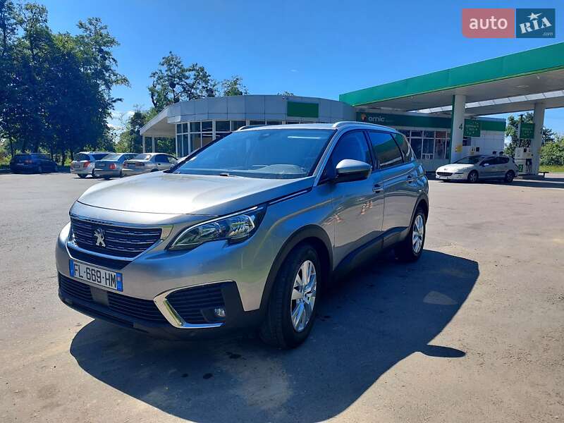 Позашляховик / Кросовер Peugeot 5008 2019 в Львові