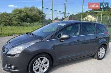 Микровэн Peugeot 5008 2010 в Львове