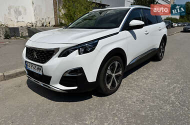 Позашляховик / Кросовер Peugeot 5008 2019 в Києві