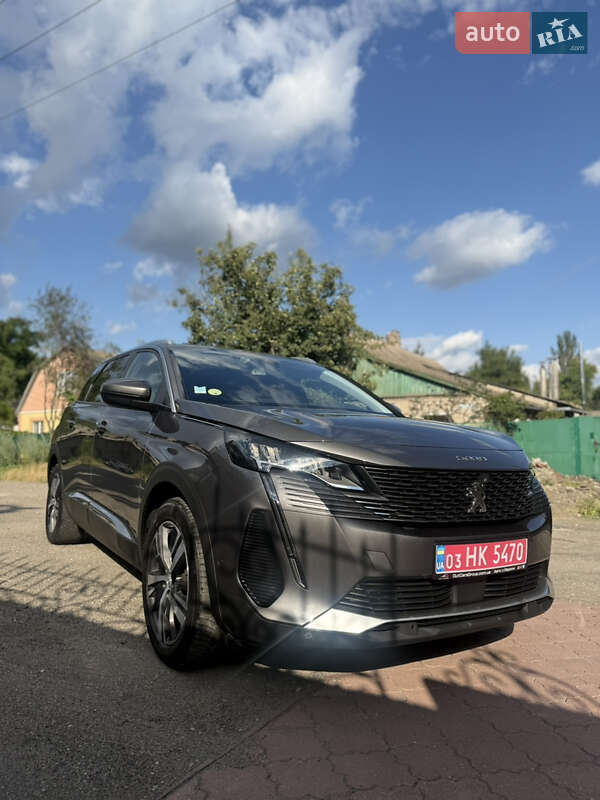 Позашляховик / Кросовер Peugeot 5008 2020 в Запоріжжі