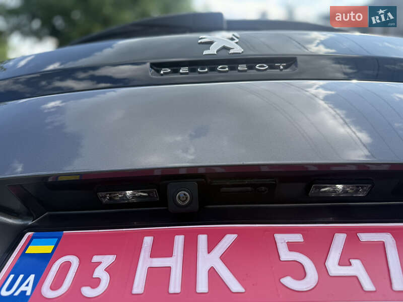Позашляховик / Кросовер Peugeot 5008 2020 в Запоріжжі