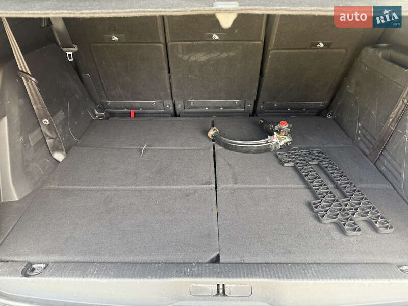 Позашляховик / Кросовер Peugeot 5008 2020 в Запоріжжі